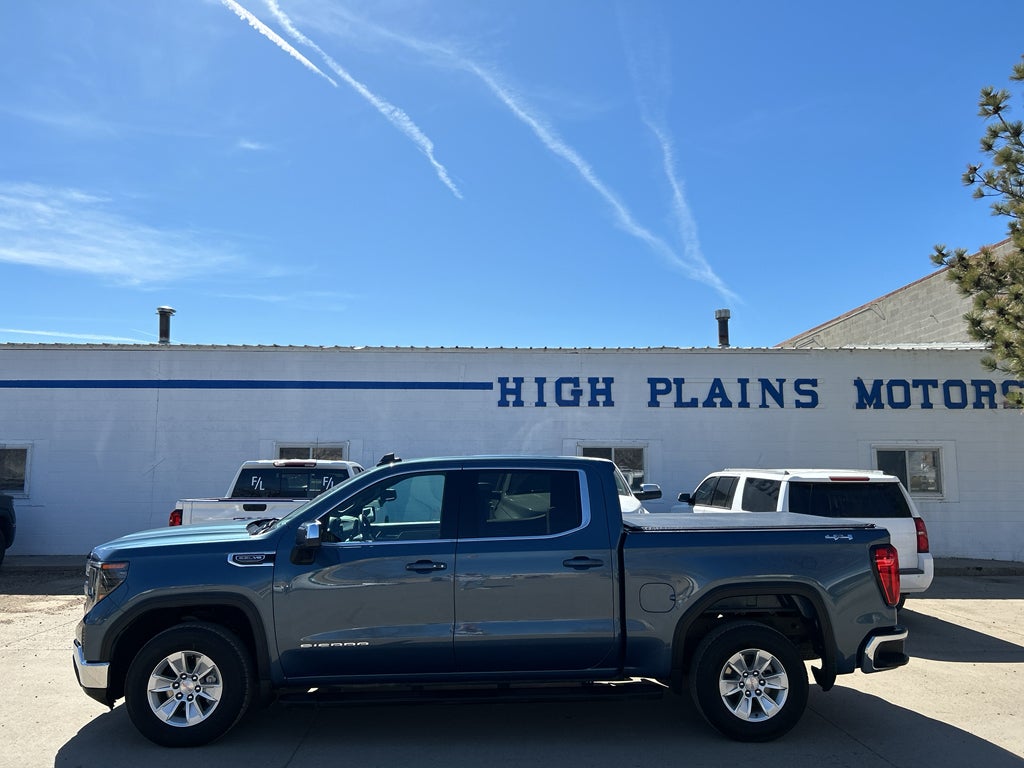 2024 GMC Sierra 1500 — side profile view