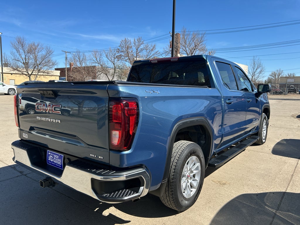 2024 GMC Sierra 1500 — detail view