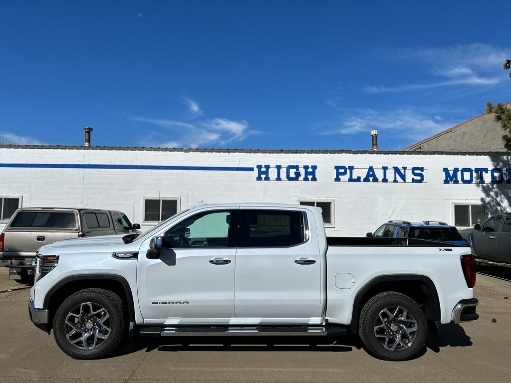 2026 GMC Sierra 1500 — side profile view